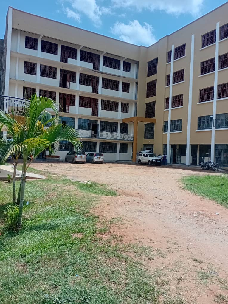 The new complex within Mbale Regional Referral Hospital premises, the new home of the Faculty of Health Sciences Library, Mbale Branch.