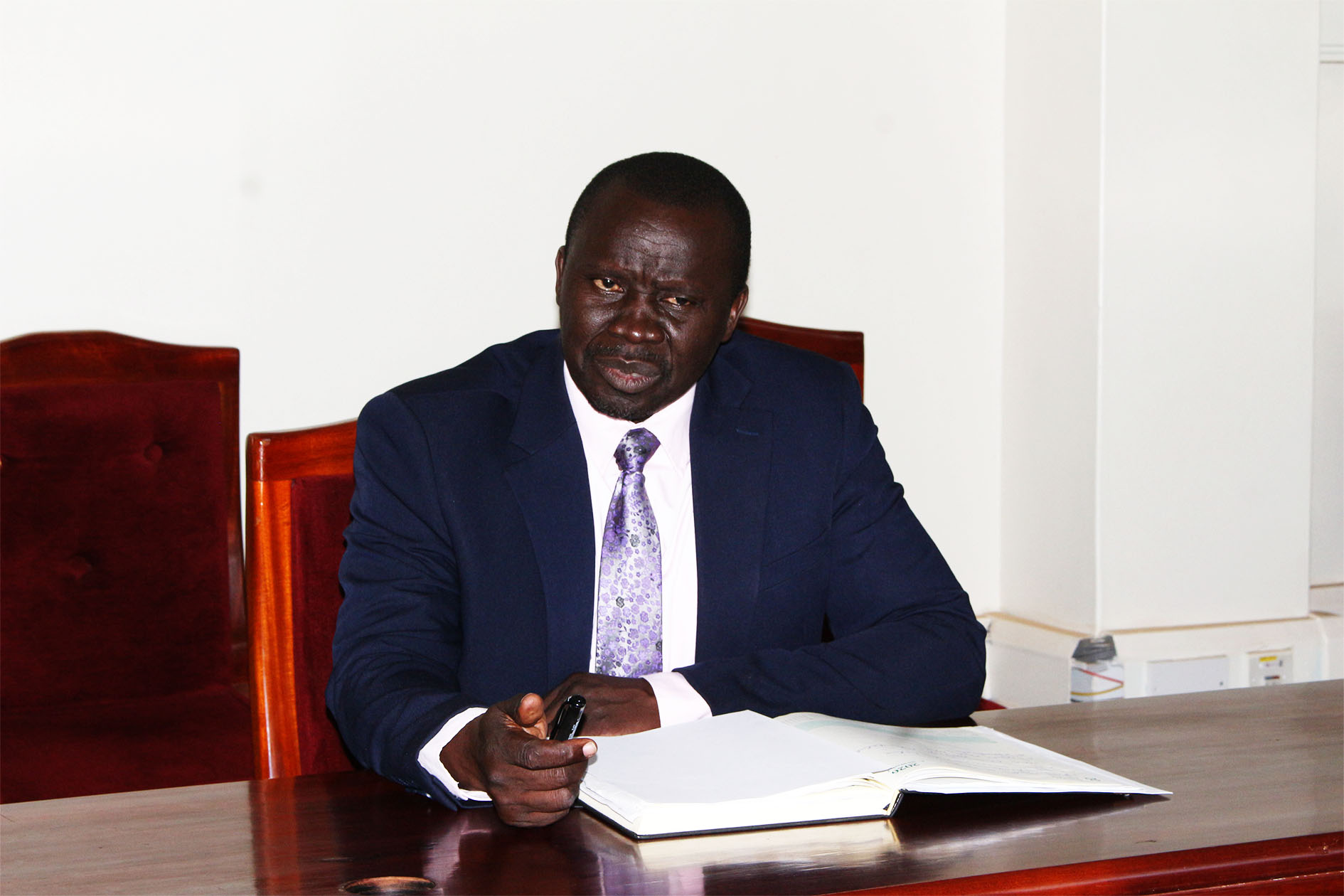 Prof. Paul Waako, addressing the meeting during the Leaders in Teaching Program partnership engagement 